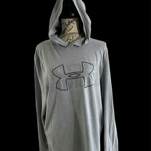 Under armor men's medium hooded shirt